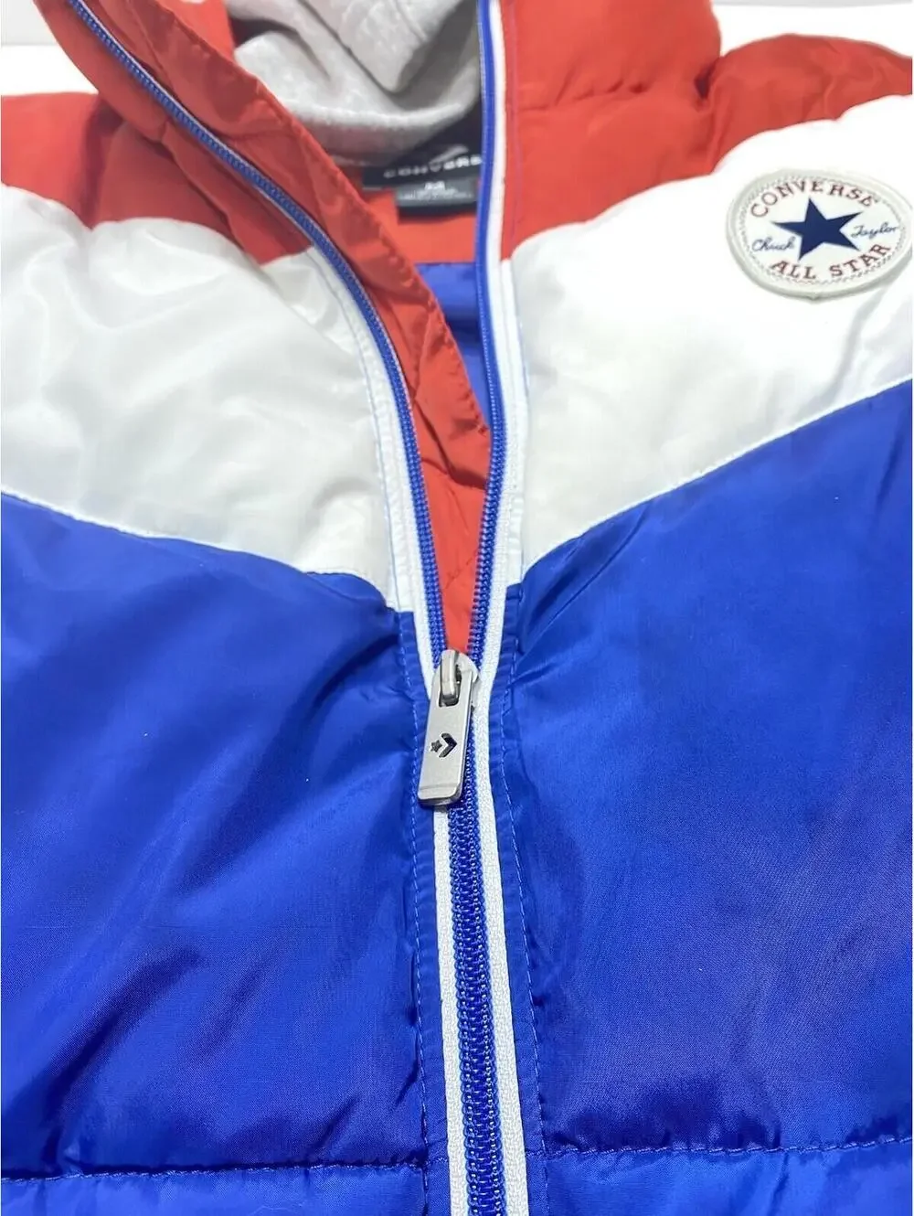 Converse All Star Boys Medium Vest As Is Stain On Sleeve Preowned Condition